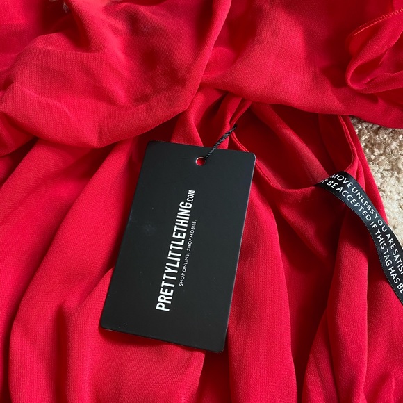 Dress, Red 3-Tiered BNWT - Picture 5 of 8